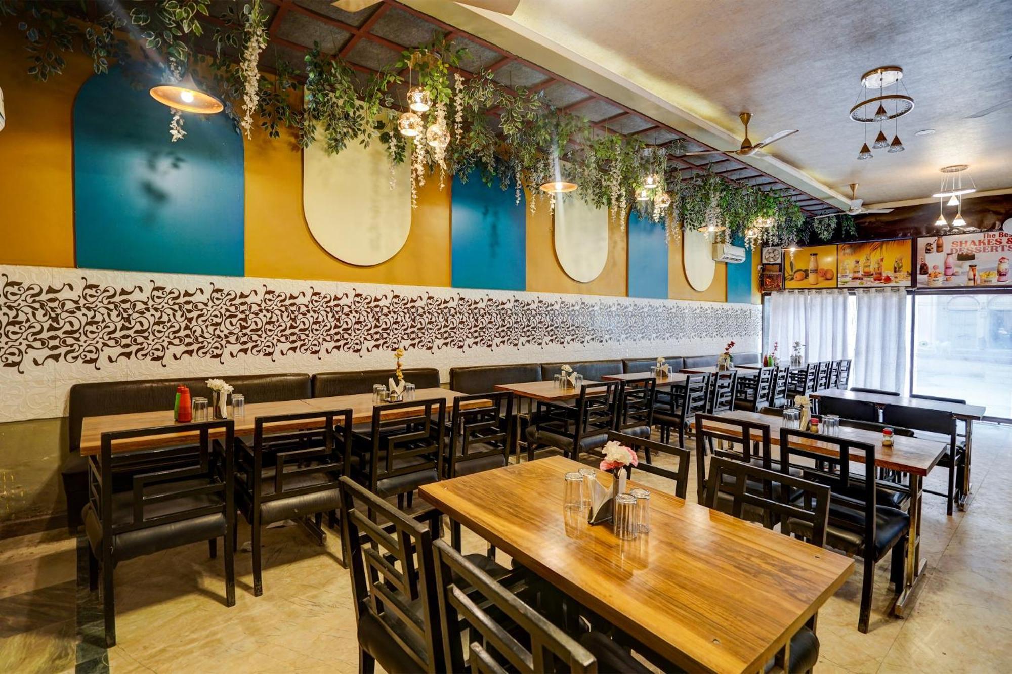 Mirzāpur Hotel O Shyam Utsav מראה חיצוני תמונה